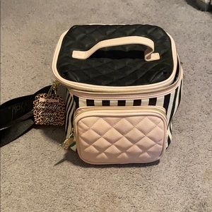 Travel Makeup Bag